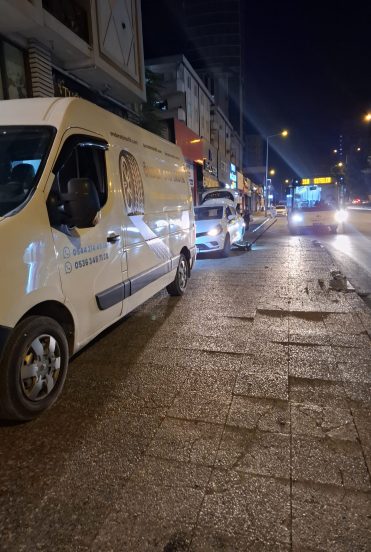 Gece-Açık-Lastikçi-Arayanlar-İçin-Hayati-Bir-Hizmet Gece-Açık-Lastikçi-Arayanlar-İçin-Hayati-Bir-Hizmet